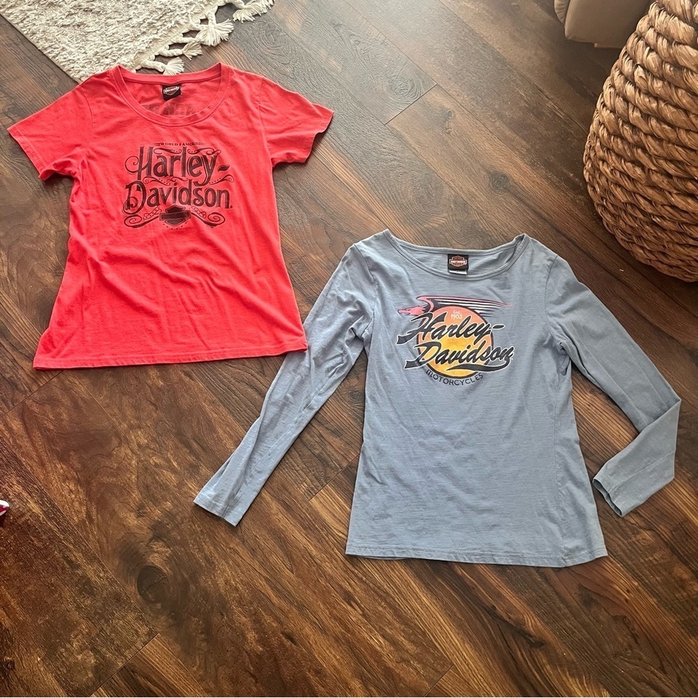 Lot of 2 Women’s Harley Davidson Shirts Size Medium